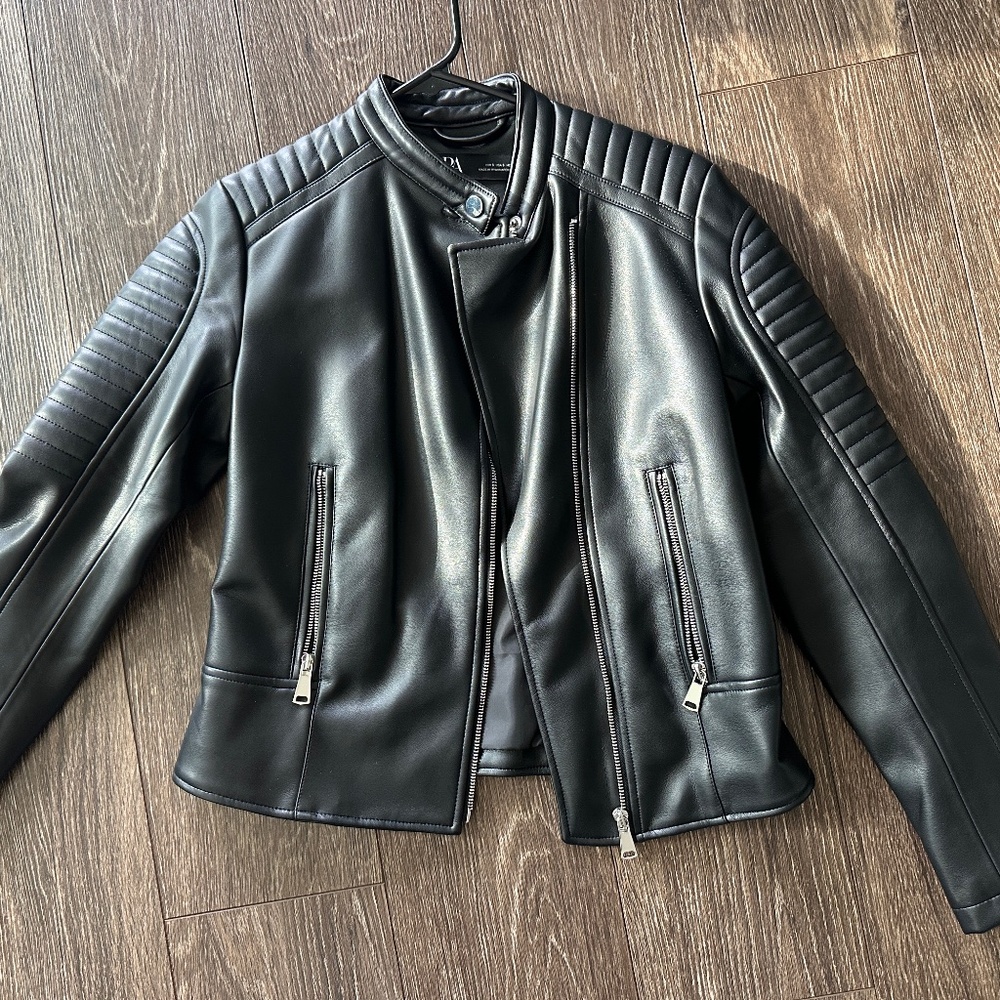 Zara faux lether  jacket